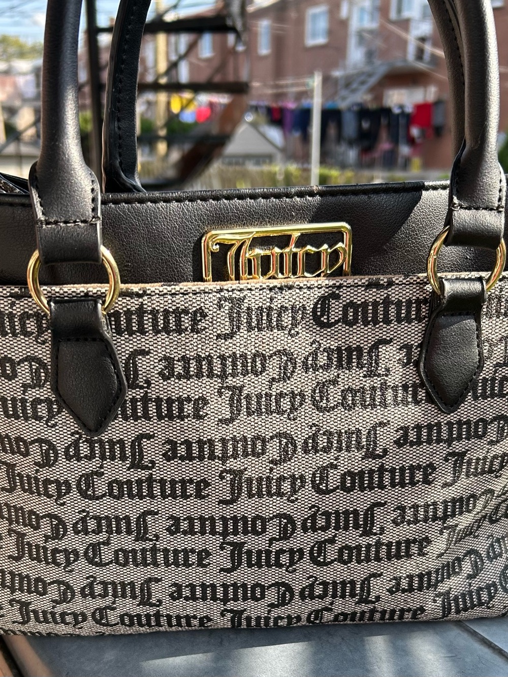 Juicy Couture Los Angeles Black & Grey Crossbody Bag/Handbag